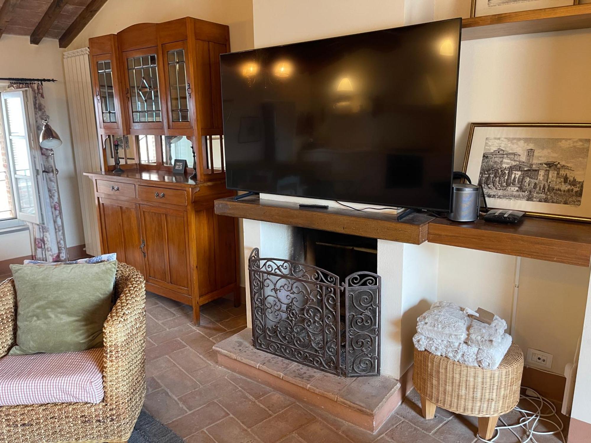 2 King Bed, 2 Full Bathroom In Umbria - Tuscany Apartment *