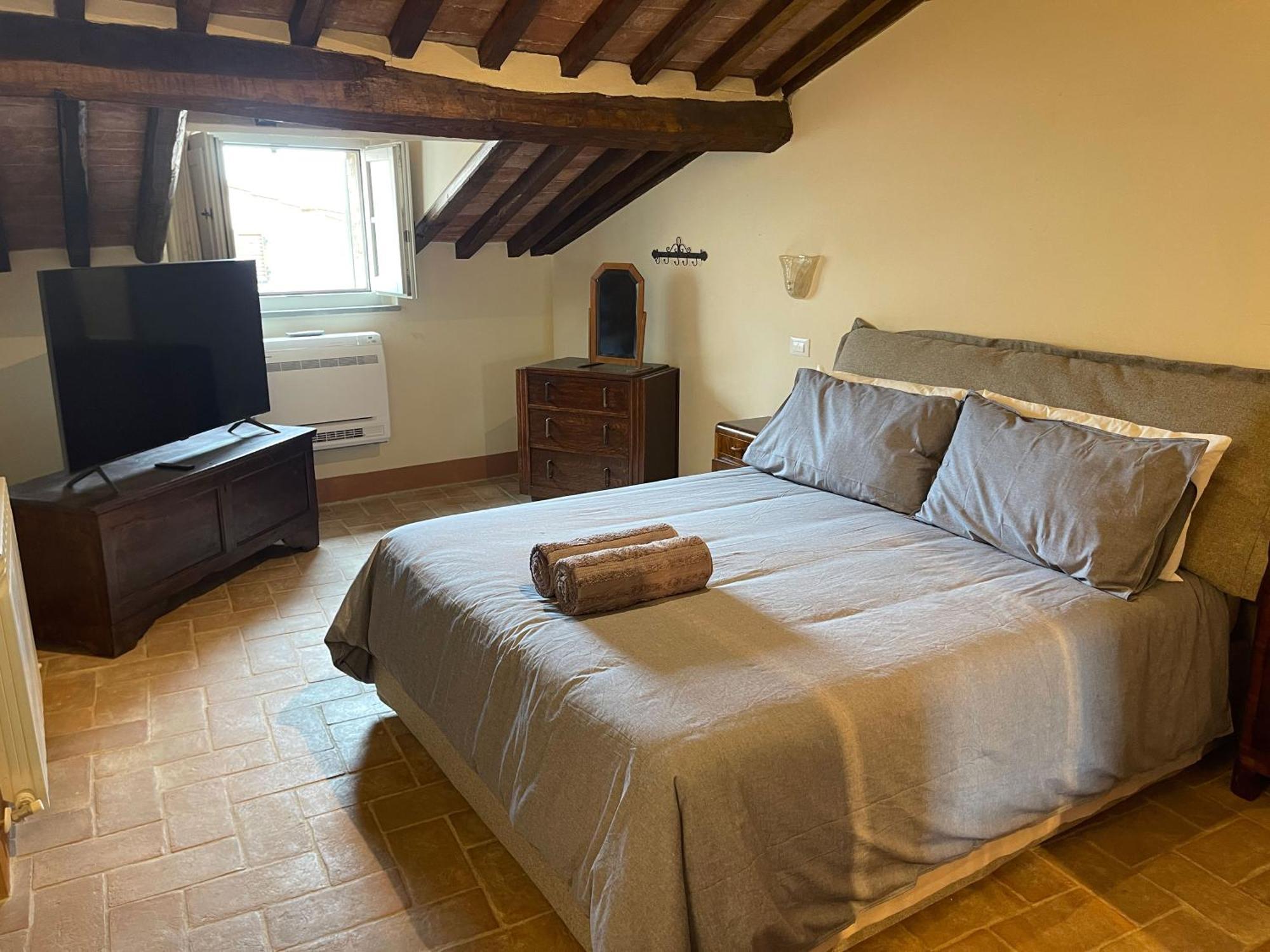 2 King Bed, 2 Full Bathroom In Umbria - Tuscany Apartment Citta della Pieve