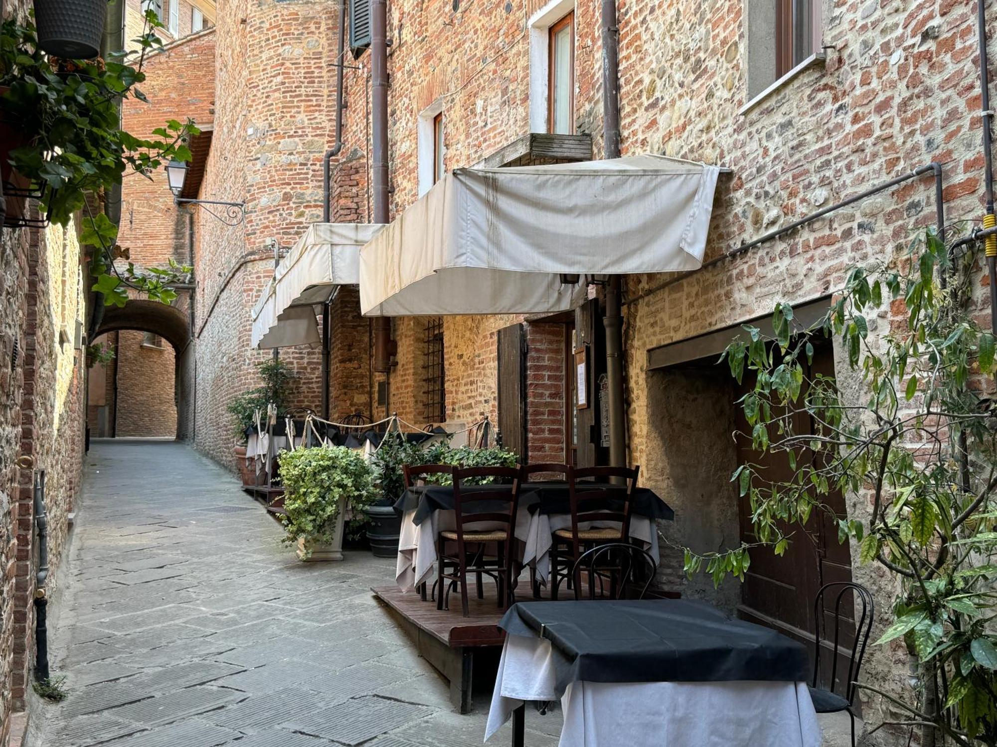 2 King Bed, 2 Full Bathroom In Umbria - Tuscany