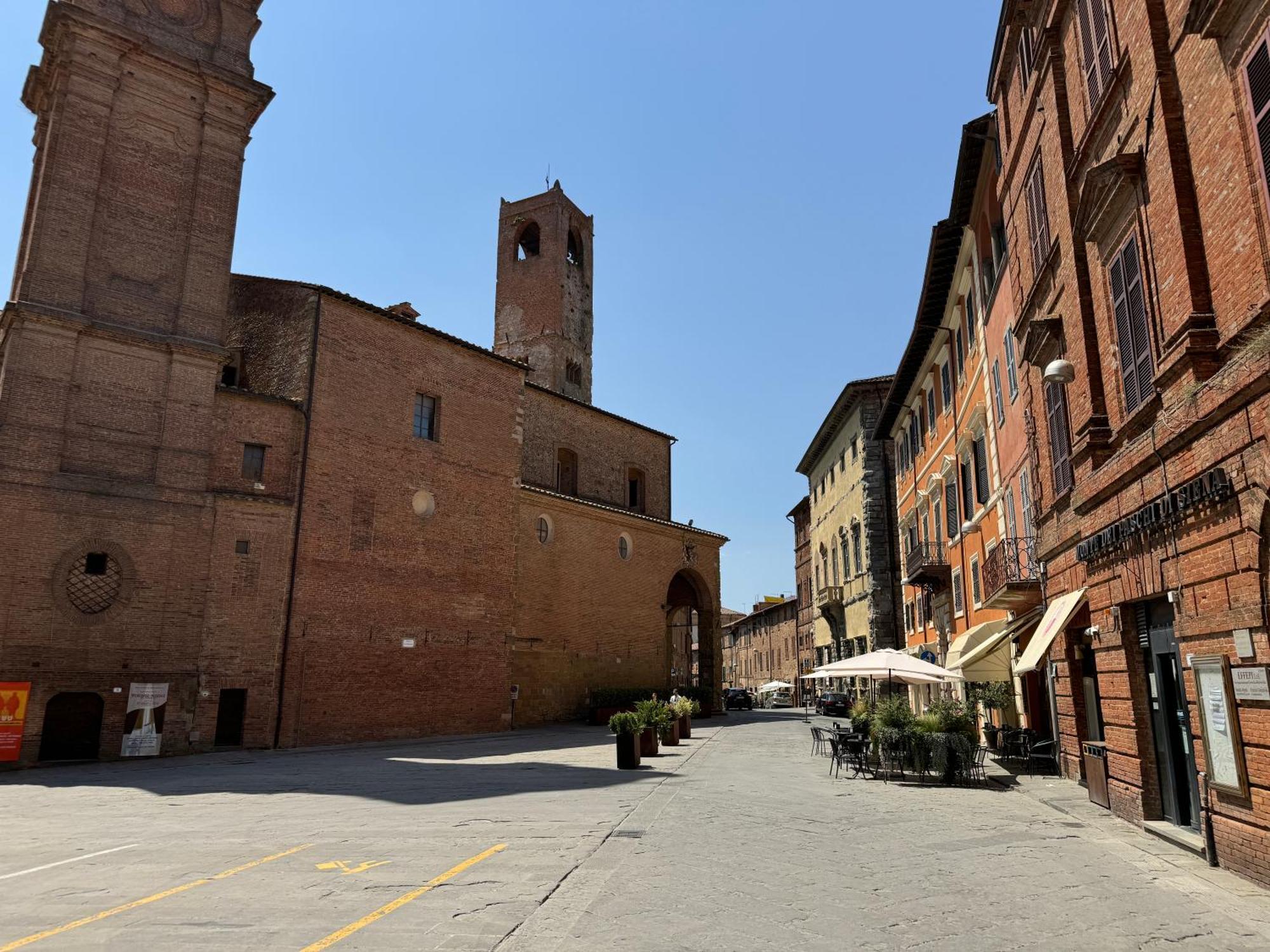 2 King Bed, 2 Full Bathroom In Umbria - Tuscany Apartment *