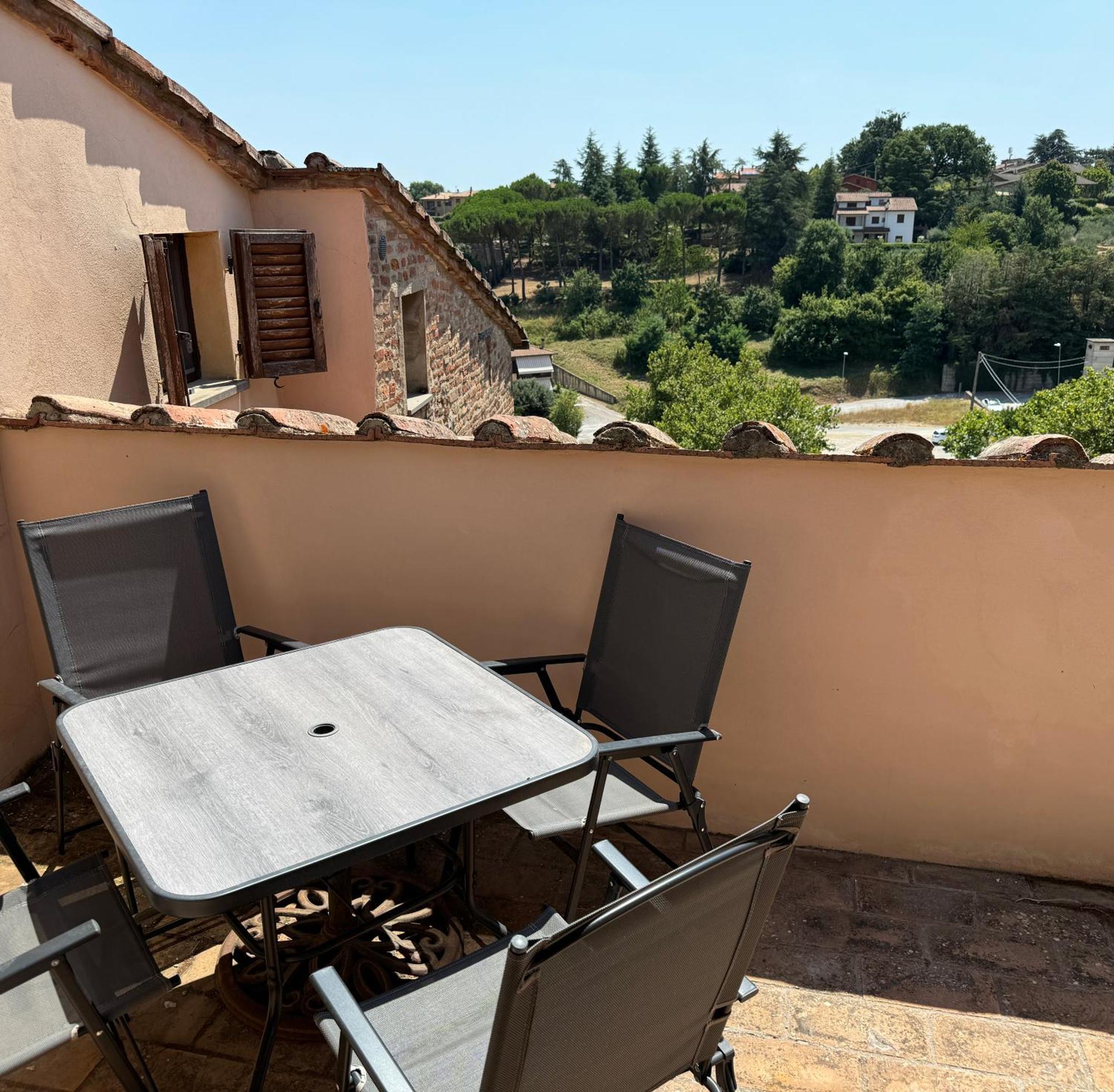 2 King Bed, 2 Full Bathroom In Umbria - Tuscany