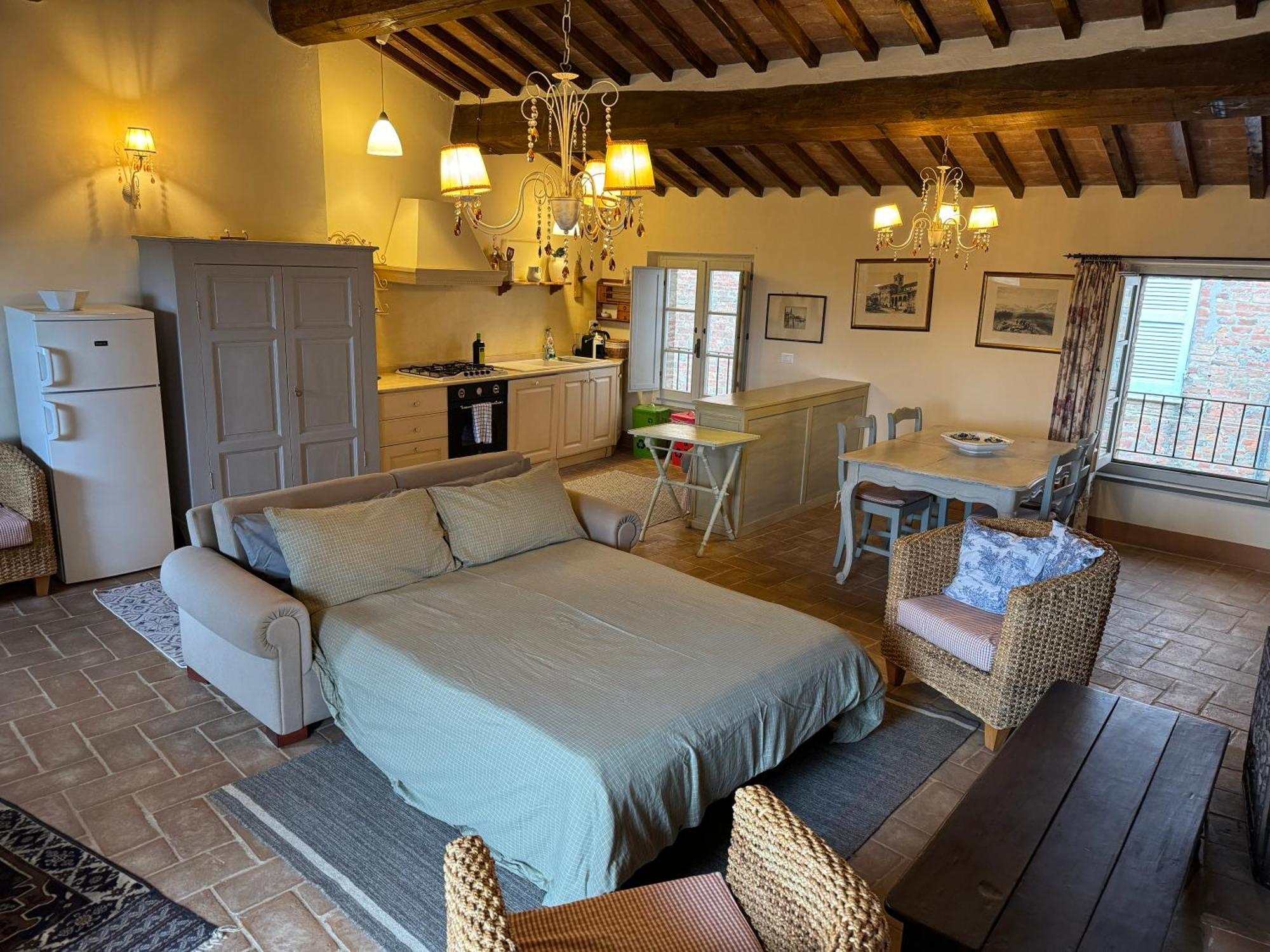 Apartment 2 King Bed, 2 Full Bathroom In Umbria - Tuscany Citta della Pieve
